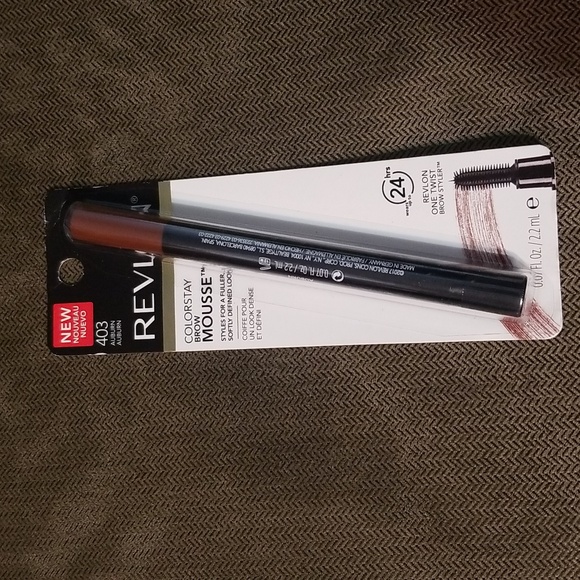 Revlon colorstay brow mousse styles for a fuller softly defined look - Picture 13 of 17